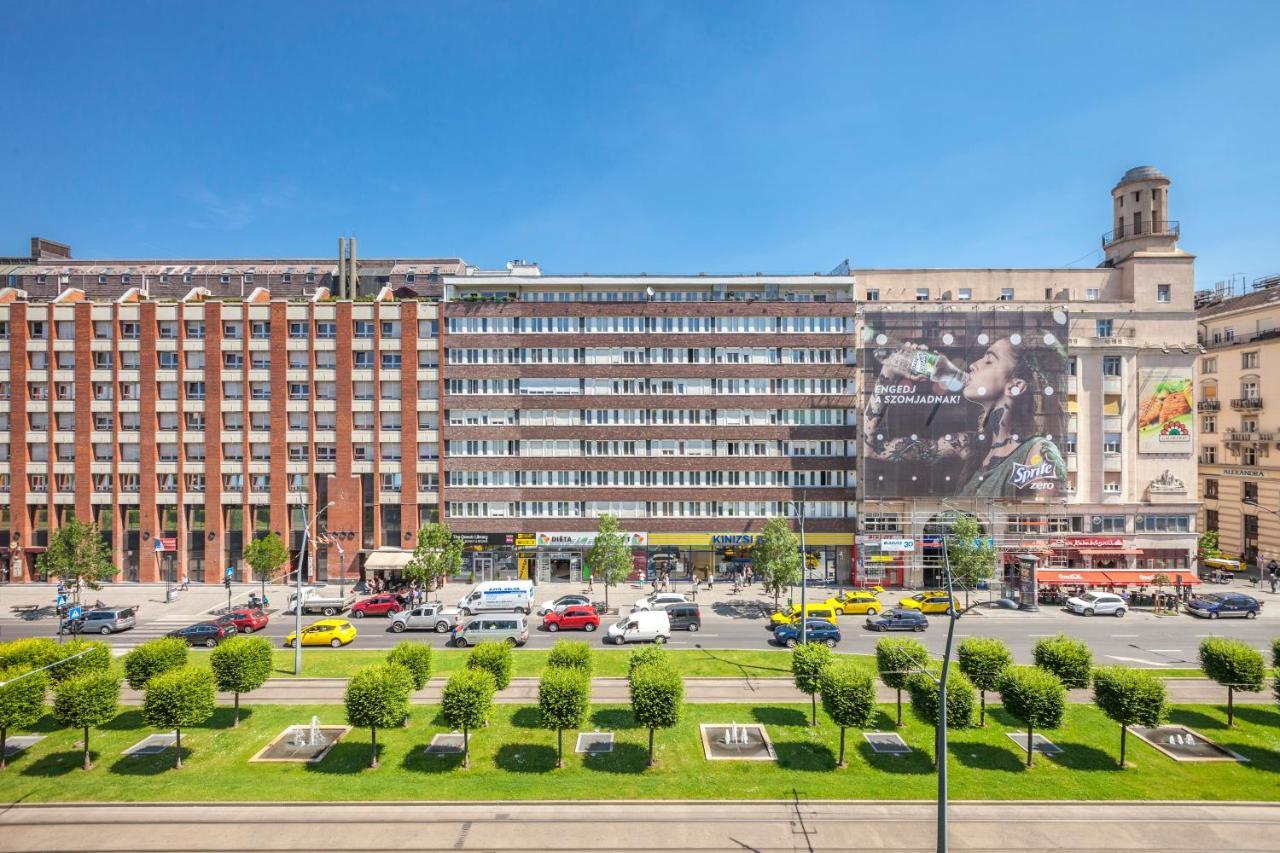 Modernized Unique Huge Central Apartment On 135Sqm Boedapest Buitenkant foto