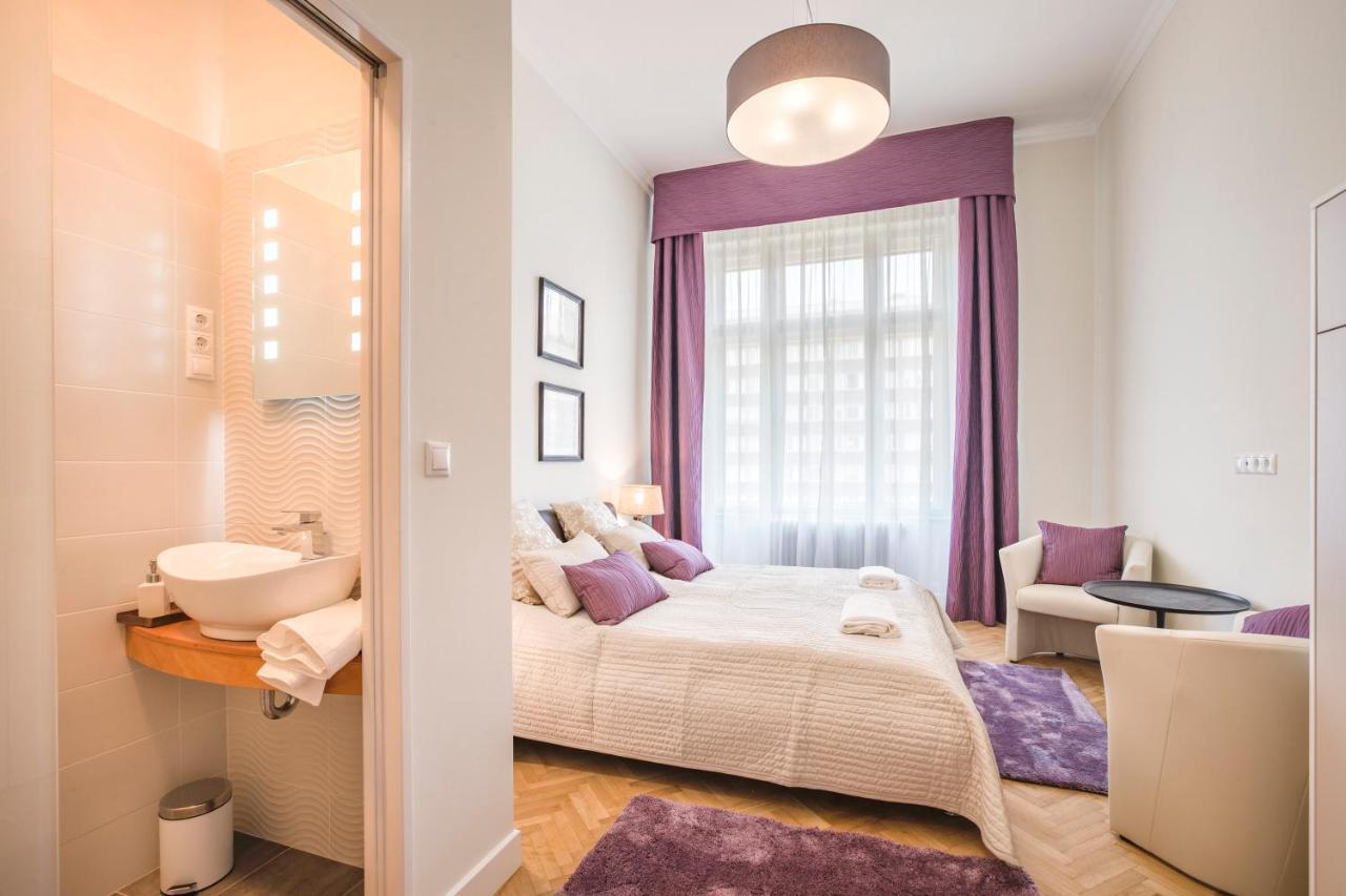 Modernized Unique Huge Central Apartment On 135Sqm Boedapest Buitenkant foto